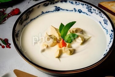 美味しそうな白いクリームシチュー